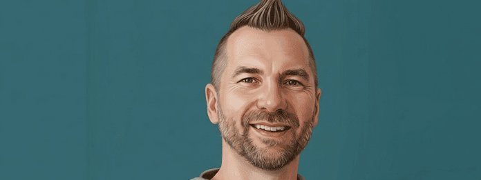 Shift 十年把 Laravel 升级做成 $50K MRR